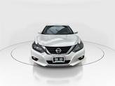 Thumbnail of 2018 Pearl White Nissan Altima