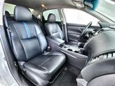 Thumbnail of 2018 Pearl White Nissan Altima