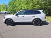 Thumbnail of 2025 Wolf Gray Kia Telluride