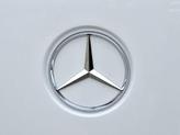 Thumbnail of 2025 MANUFAKTUR Moonlight White Metallic Mercedes-Benz G-Class