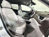 Thumbnail of 2022 Summit White GMC Acadia