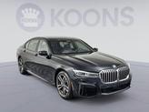 Thumbnail of 2022 Black Sapphire Metallic BMW 750