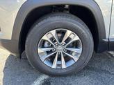 Thumbnail of 2025 Sterling Gray Metallic Chevrolet Equinox