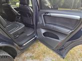 Thumbnail of 2014 Blue Audi Q7