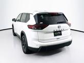 Thumbnail of 2025 Everest White Pearl Nissan Rogue