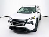 Thumbnail of 2025 Everest White Pearl Nissan Rogue