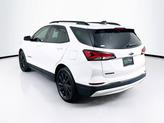 Thumbnail of 2022 Summit White Chevrolet Equinox