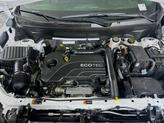 Thumbnail of 2022 Summit White Chevrolet Equinox