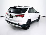 Thumbnail of 2022 Summit White Chevrolet Equinox