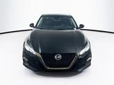 Thumbnail of 2022 Super Black Nissan Altima