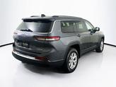 Thumbnail of 2022 Baltic Gray Metallic Clearcoat Jeep Grand Cherokee L