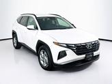 Photo of 2024 White Pearl Hyundai TUCSON
