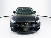Thumbnail of 2025 Onyx Black Metallic Volvo XC40