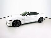 Thumbnail of 2022 Oxford White Ford Mustang