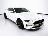 Photo of 2022 Oxford White Ford Mustang