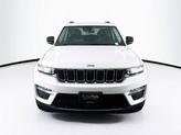 Thumbnail of 2022 Bright White Clearcoat Jeep Grand Cherokee