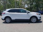 Thumbnail of 2022 Oxford White Ford Edge
