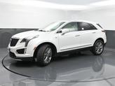 Thumbnail of 2022 Crystal White Tricoat Cadillac XT5