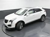 Thumbnail of 2022 Crystal White Tricoat Cadillac XT5