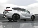 Thumbnail of 2024 Celestial Silver Metallic Toyota Highlander