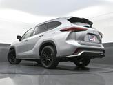 Thumbnail of 2024 Celestial Silver Metallic Toyota Highlander