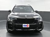 Thumbnail of 2022 Black Sapphire Metallic BMW X7