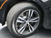 Thumbnail of 2022 Black Sapphire Metallic BMW X7