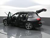 Thumbnail of 2022 Black Sapphire Metallic BMW X7