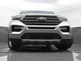 Thumbnail of 2024 Iconic Silver Metallic Ford Explorer