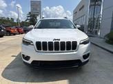 Thumbnail of 2020 White Jeep Cherokee