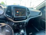 Thumbnail of 2016 Brilliant Black Crystal Pearlcoat Jeep Cherokee