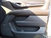 Thumbnail of 2022 Hunter Metallic GMC Yukon XL