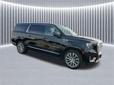 Thumbnail of 2022 Onyx Black GMC Yukon XL