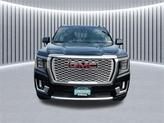 Thumbnail of 2022 Onyx Black GMC Yukon XL