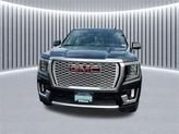 Thumbnail of 2022 Onyx Black GMC Yukon XL
