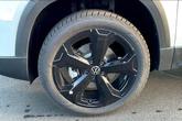 Thumbnail of 2025 Pure White w/Deep Black Roof Volkswagen Taos