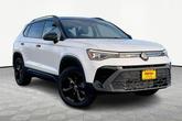 Photo of 2025 Pure White w/Deep Black Roof Volkswagen Taos