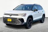 Thumbnail of 2025 Pure White w/Deep Black Roof Volkswagen Taos