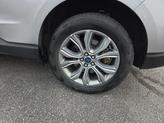 Thumbnail of 2022 Silver Metallic Ford Edge