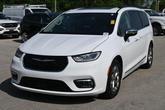 Thumbnail of 2023 Bright White Clearcoat Chrysler Pacifica
