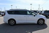 Thumbnail of 2023 Bright White Clearcoat Chrysler Pacifica