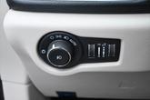 Thumbnail of 2023 Bright White Clearcoat Chrysler Pacifica