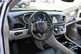 Thumbnail of 2023 Bright White Clearcoat Chrysler Pacifica