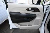 Thumbnail of 2023 Bright White Clearcoat Chrysler Pacifica