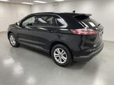 Thumbnail of 2019 Agate Black Metallic Ford Edge