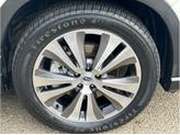Thumbnail of 2022 Crystal White Pearl Subaru Ascent