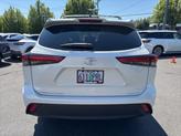Thumbnail of 2023 Wind Chill Pearl Toyota Highlander