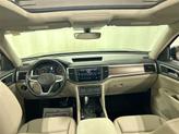 Thumbnail of 2021 Tourmaline Blue Metallic Volkswagen Atlas