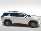 Thumbnail of 2023 Pearl White Tricoat Nissan Pathfinder