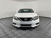 Thumbnail of 2017 Pearl White Nissan Altima